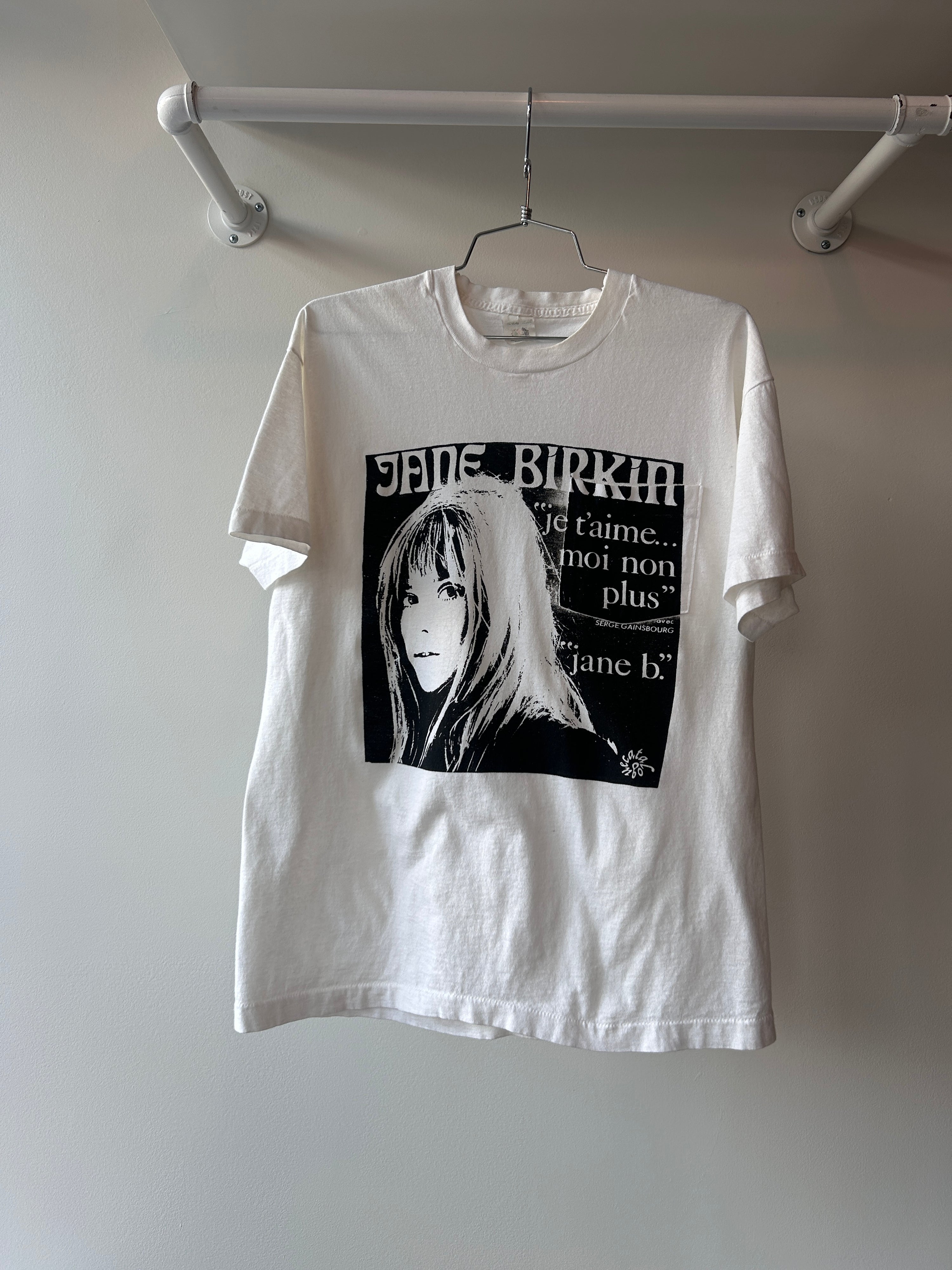 Jane B. Pocket Tee 21x26