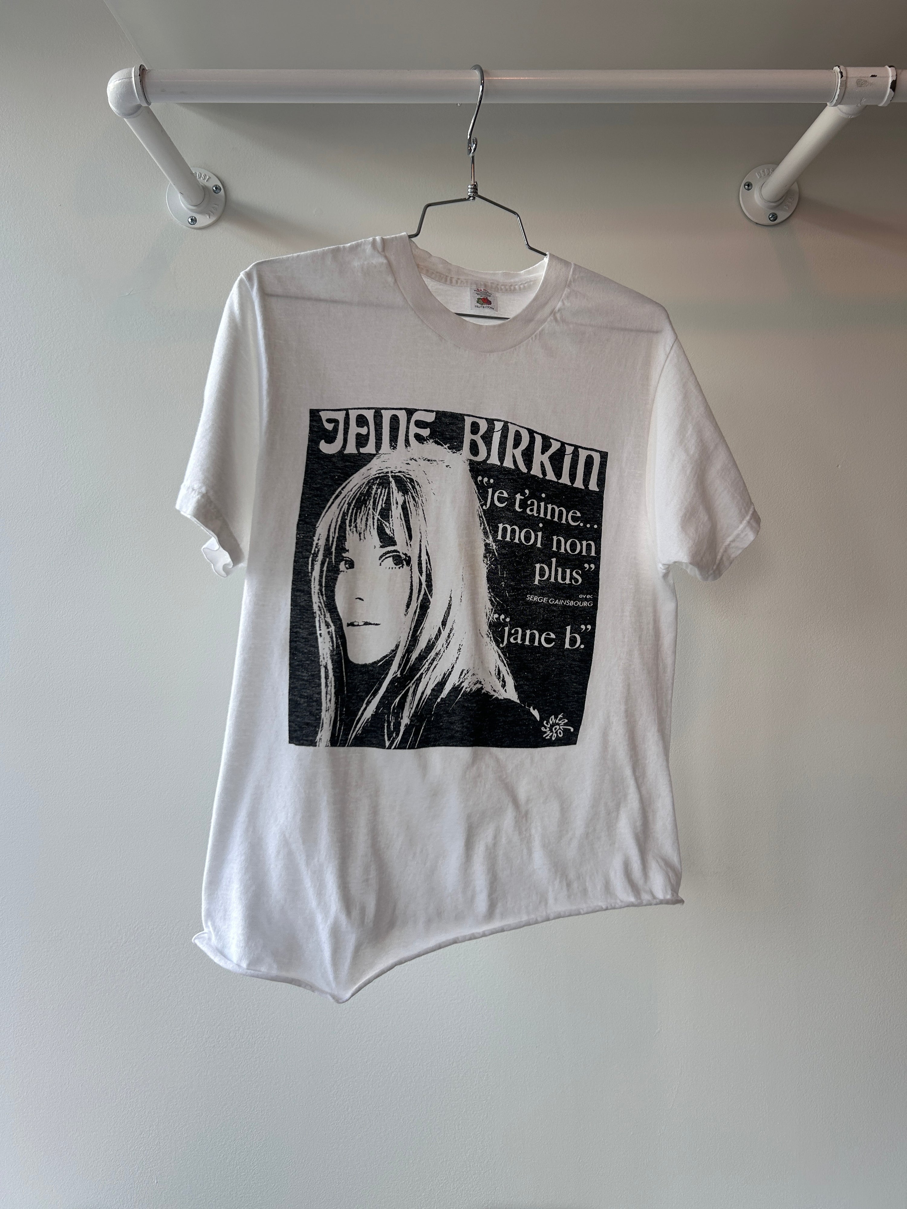 Jane B. Tee 18x25