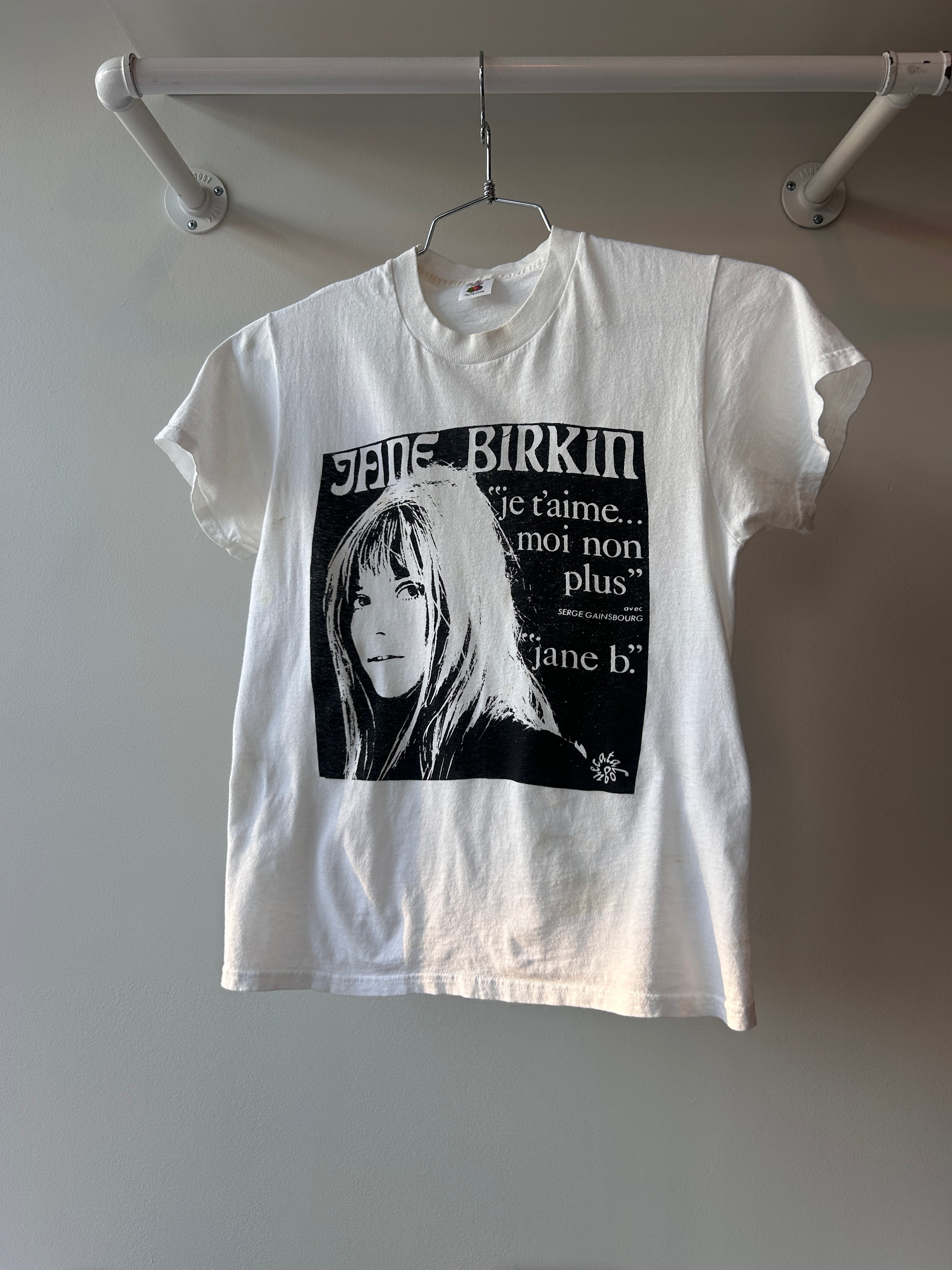 Jane B. Tee 18x25